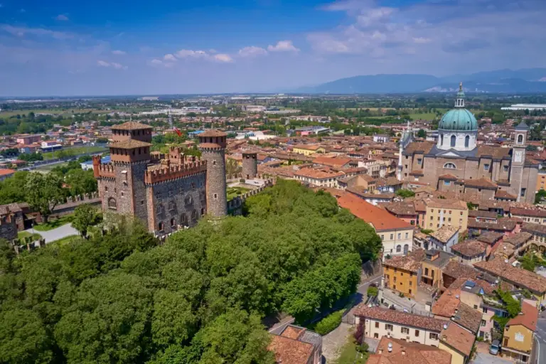 Montichiari-castello-bonoris-duomo